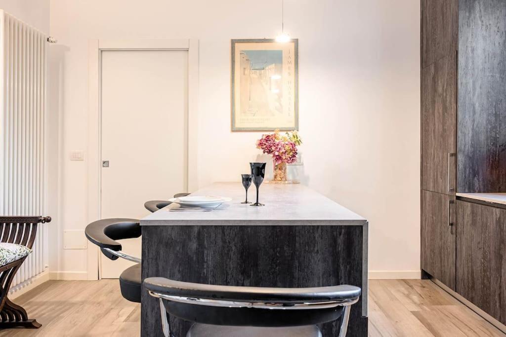 Guest Planet - Nice Flat Near Bovisa ミラノ エクステリア 写真
